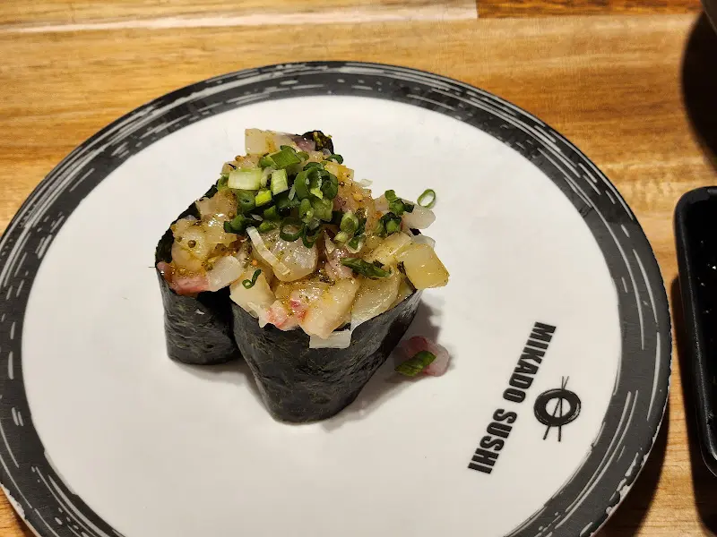 미카도스시 평택역점 내부 모습