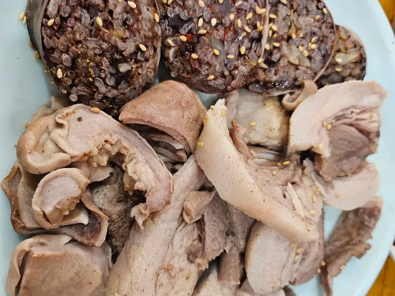 순대와 수육 모듬