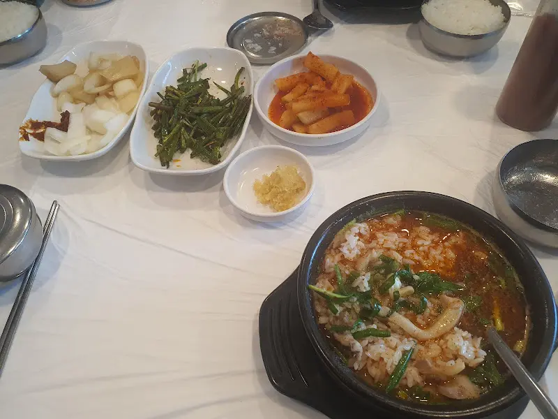 순대국밥 반찬