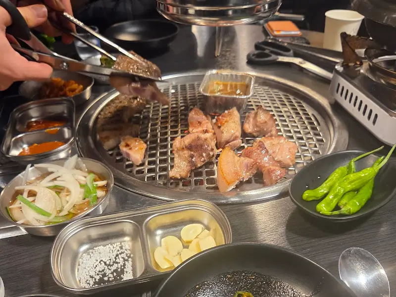 구워진 고기 확대