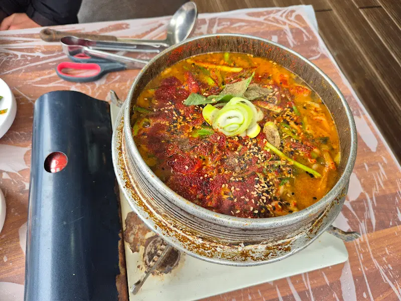 상록수 메기매운탕 클로즈업