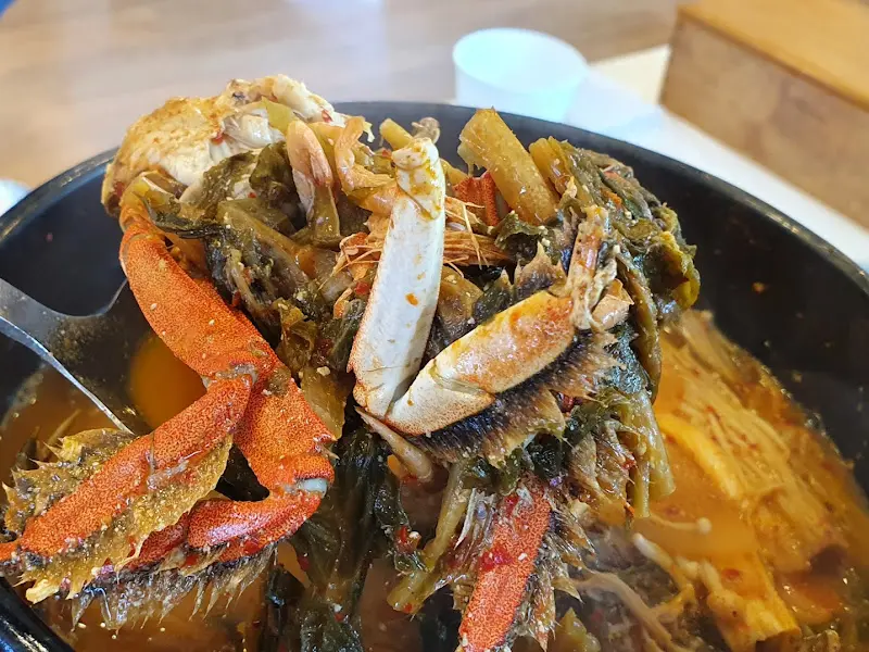 참게 매운탕