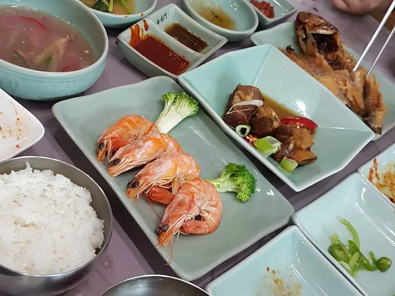 싱싱한 해산물 한 상