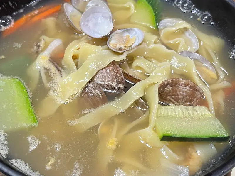 진관삼거리식당 메뉴판