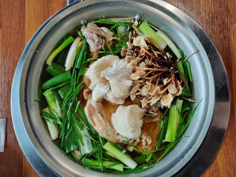 능이 오리백숙 비주얼