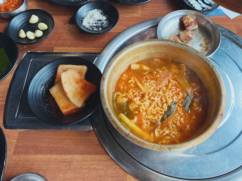 파치기 라면 전체샷
