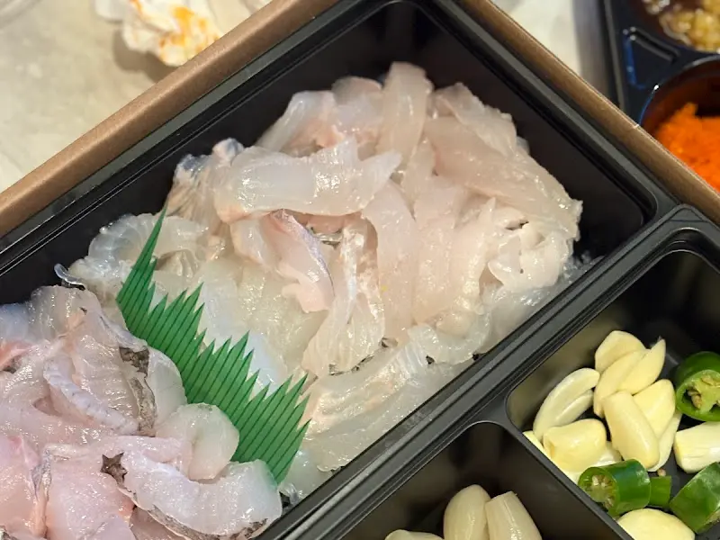 형제횟집 포장, 푸짐한 광어회