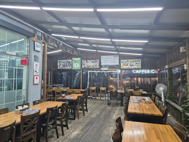 온천골 내부 모습