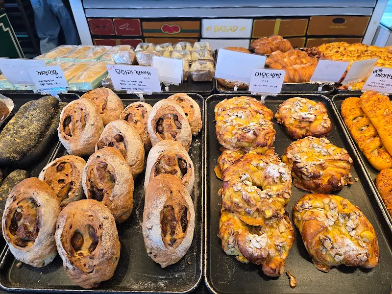 다양한 종류의 빵들