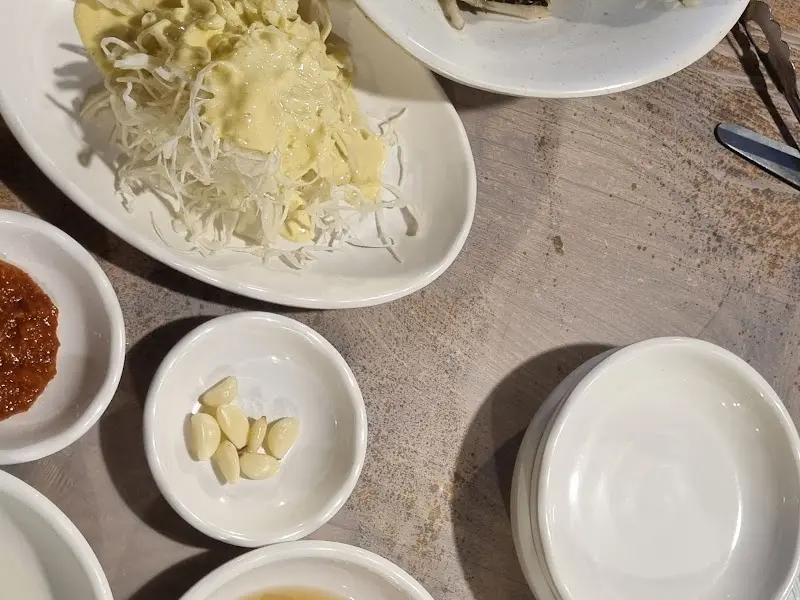 다양한 곁들임 메뉴