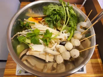 추억이 몽글몽글, 홍성 마라장룡에서 맛보는 향수의 맛집 기행