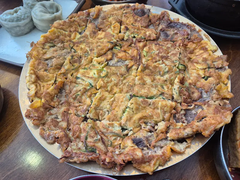 하주옥의 자랑, 육전