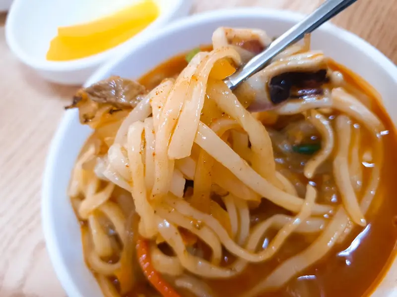 불맛이 살아있는 짬뽕