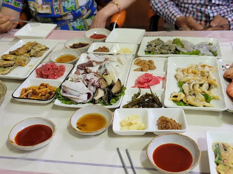 황토실비 해산물 모듬