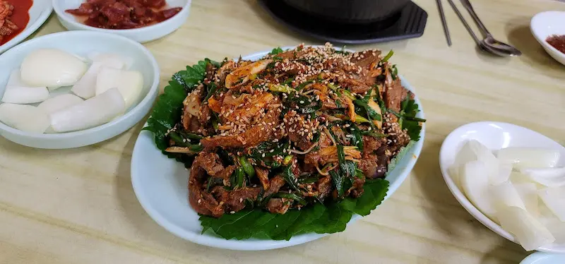 놋전분 비빔밥과 백김치