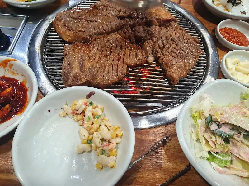 숯불 위의 이동갈비