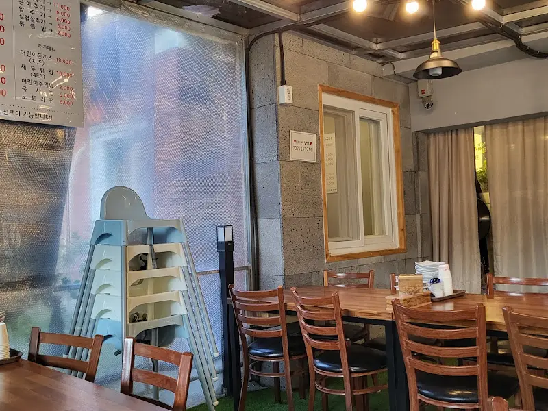 누리쭈꾸미 외부 테이블