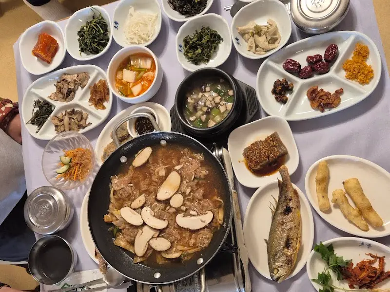 한정식 한 상 차림