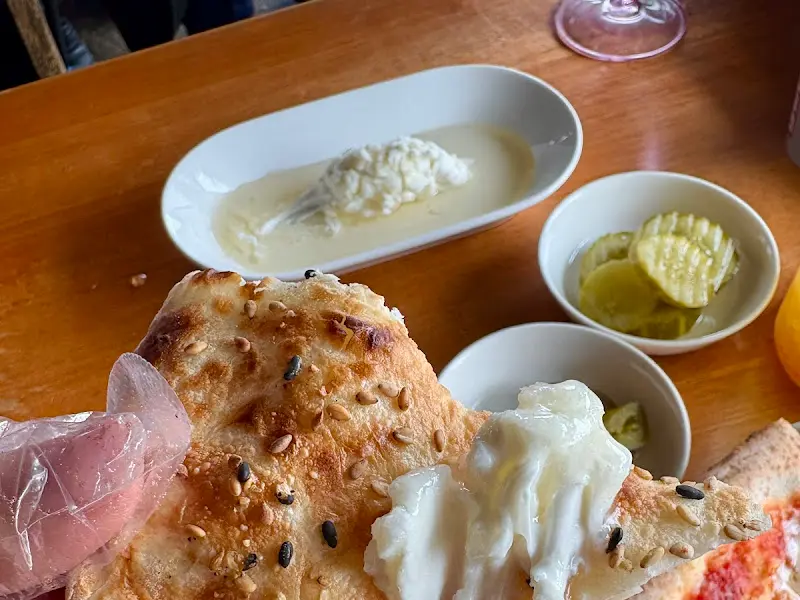 카이막과 피데빵