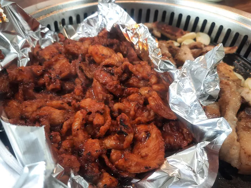 은박지에 담겨져 나오는 고추장 불고기