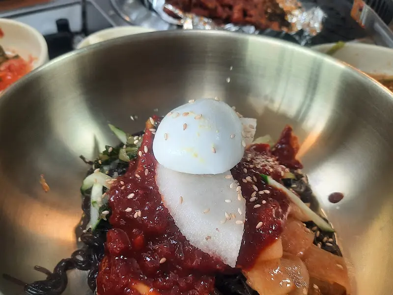 고추장 불고기 비빔냉면