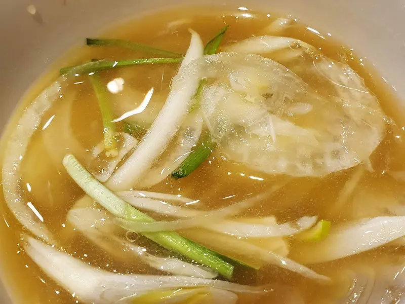 시원한 동치미 국물