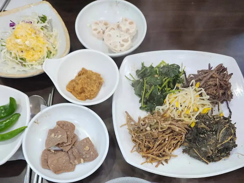 다채로운 밑반찬