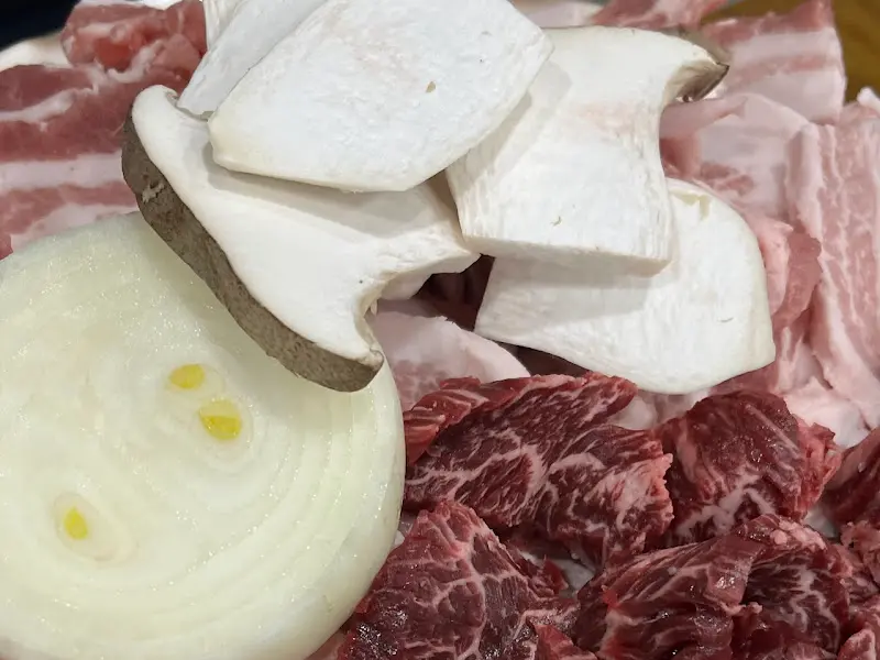 안거미살과 삼겹살의 조화