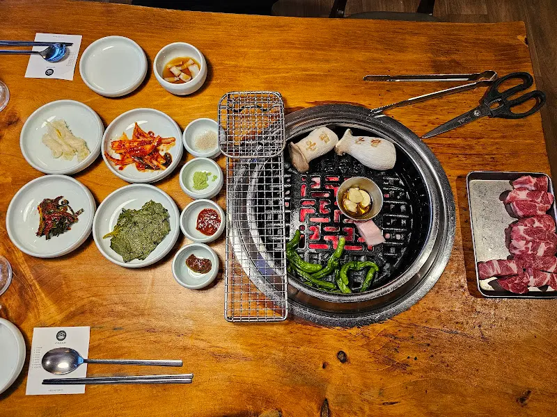 온담 군산점 테이블 세팅