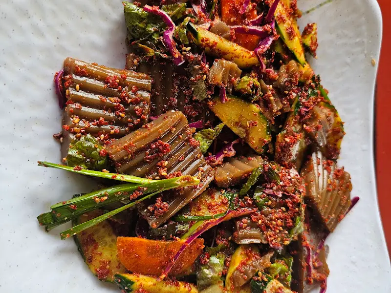 아쉬웠던 도토리묵