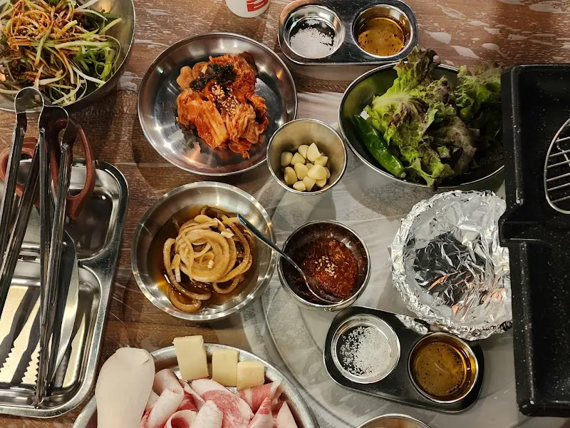 테이블 전체 샷