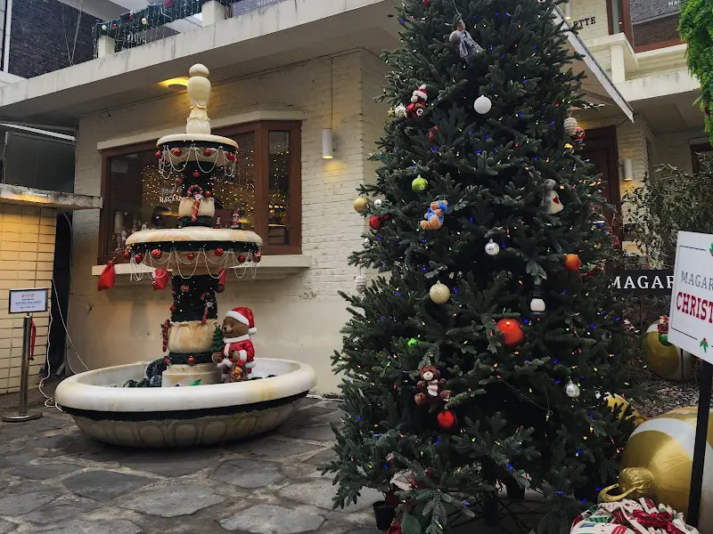 마가레뜨 외부 분수 장식