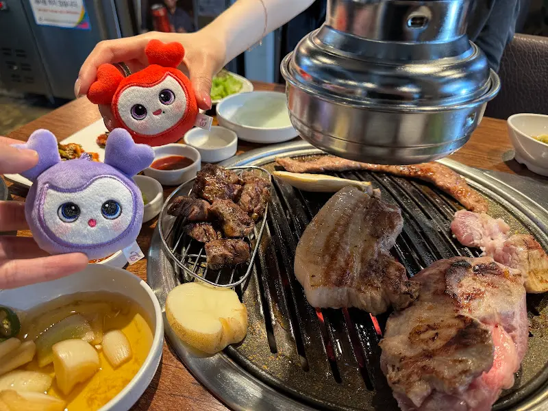 육몽 내부 모습