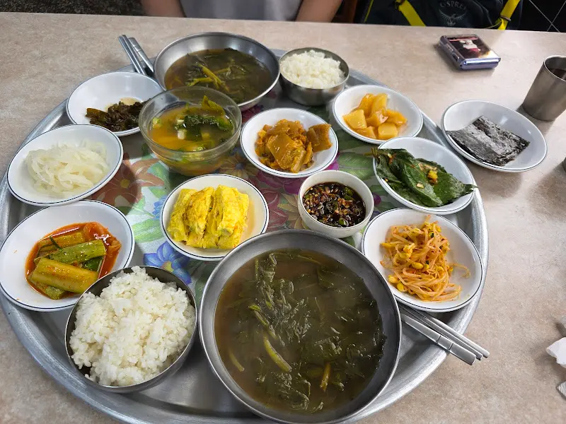 아욱정식 한상차림