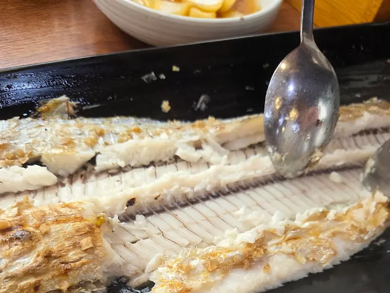 뼈가 발라진 갈치구이