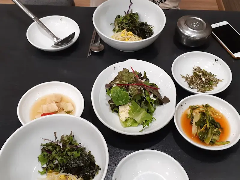 다채로운 밑반찬