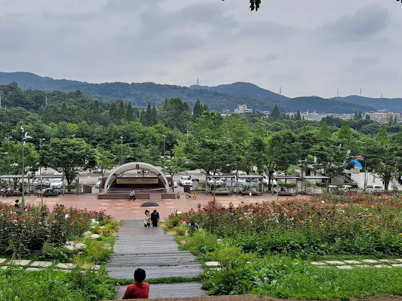 노적봉공원 전경