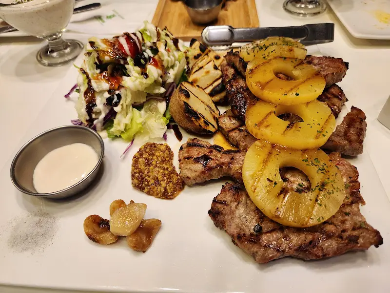 돼지목살 스테이크