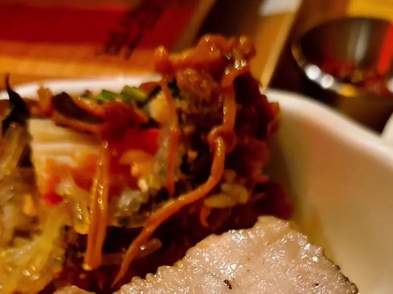 보쌈김치와 보쌈의 환상적인 조합