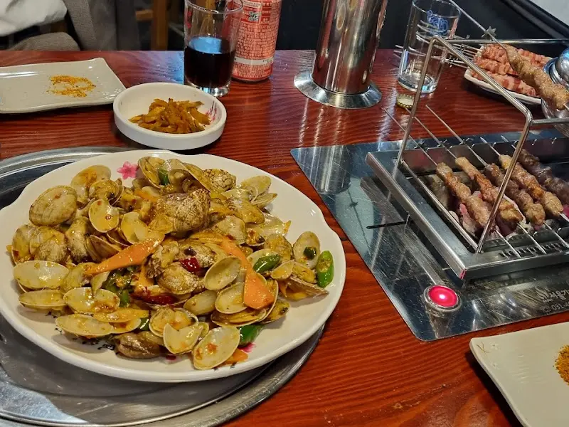 모시조개볶음과 양꼬치