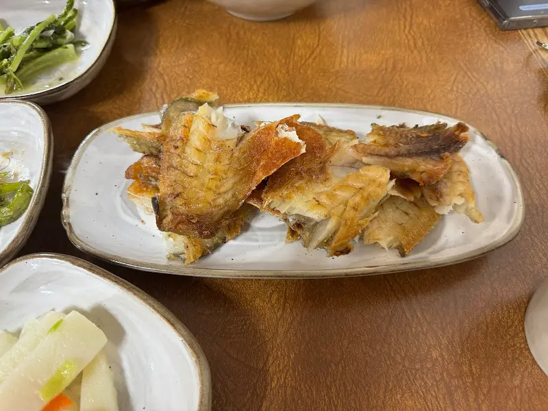 튀겨져 나온 굴비