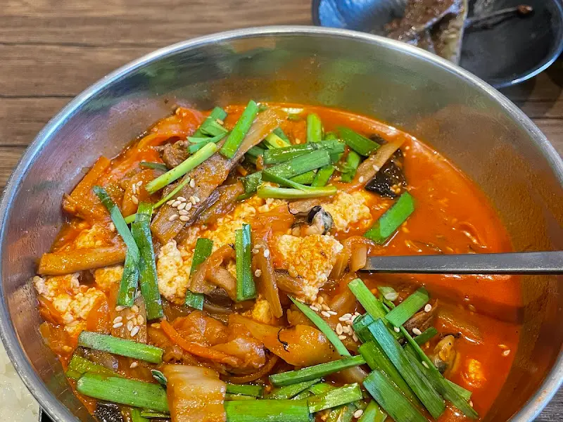 차돌 짬뽕 순두부 속 내용물