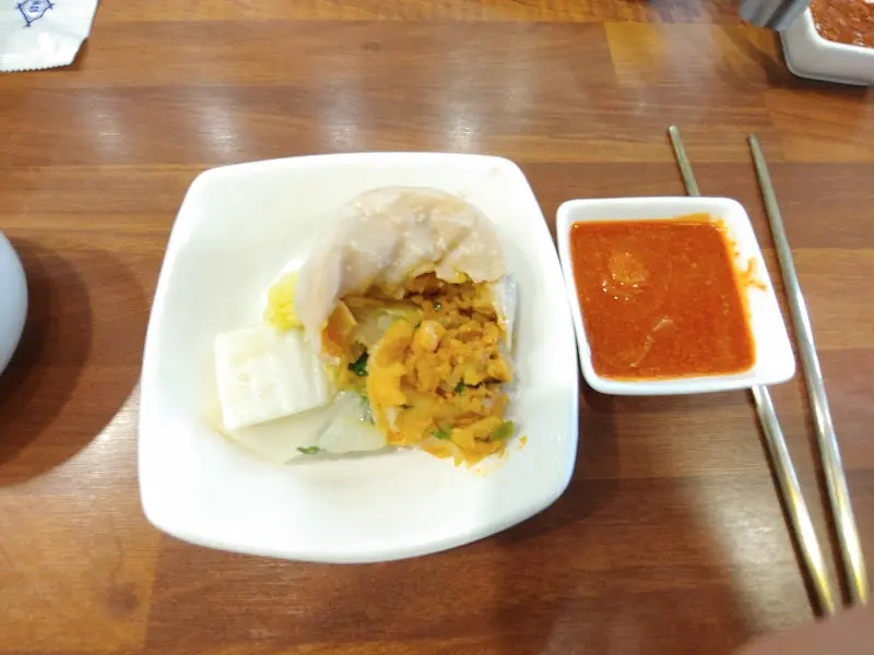 곁들여 먹는 양념과 채소