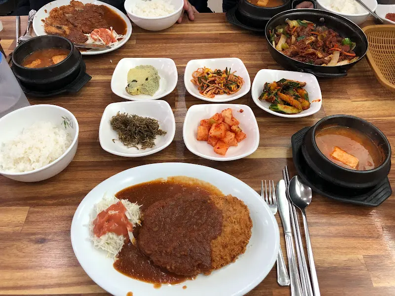 돌리식당 한상차림