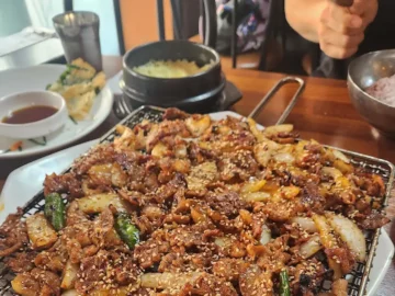 마산 어시장 숨은 보석, 한식을찾다: 석쇠불고기 향에 취하는 맛집 기행