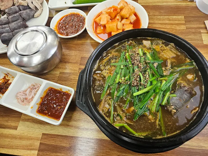 장순대국 한상차림