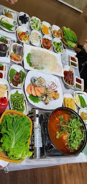 푸짐한 한 상 차림