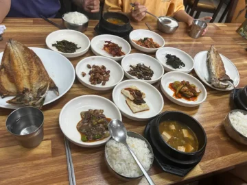 기사님들도 인정한 숨은 고수, 삼척 현지인 맛집에서 과학적 미식 탐험