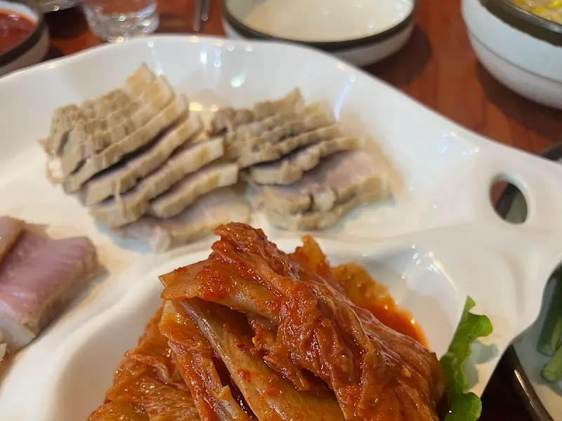 홍어 삼합 근접샷