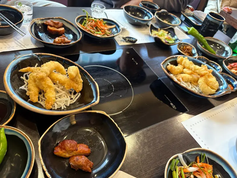 다양한 곁들임 메뉴